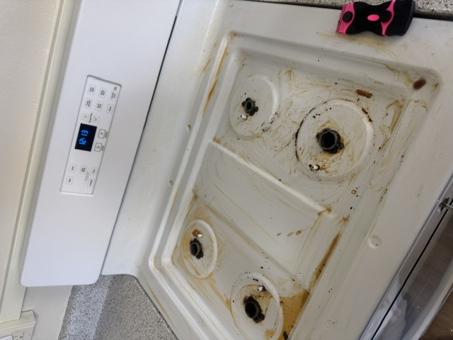 Stove & Cooktop before cleaning