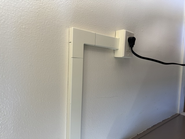 Baseboards & Trim after cleaning
